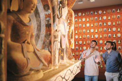 实际上是在 实际上是在