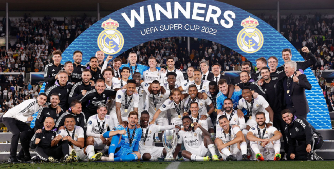 歌声与旗帜 歌声与旗帜