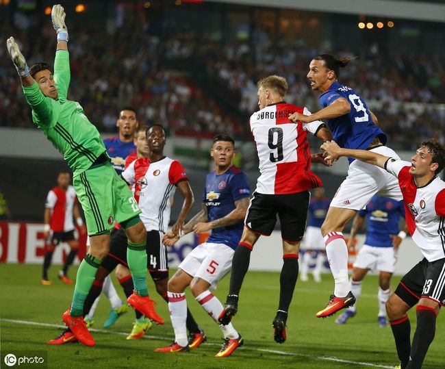 的竞技场上 的竞技场上