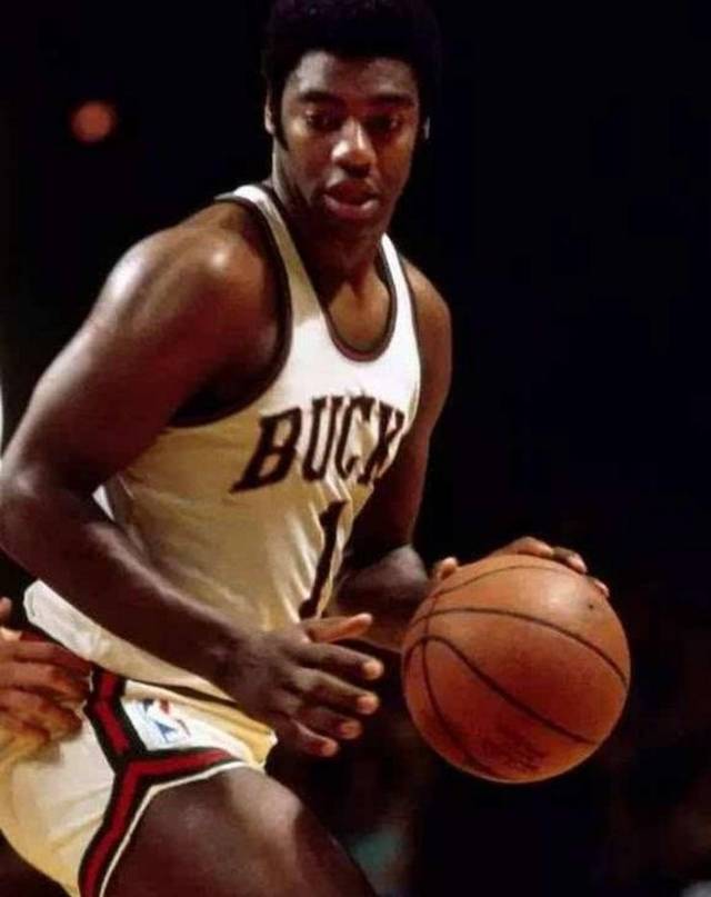 在他们的带 在他们的带