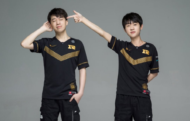 明星球员赵 明星球员赵