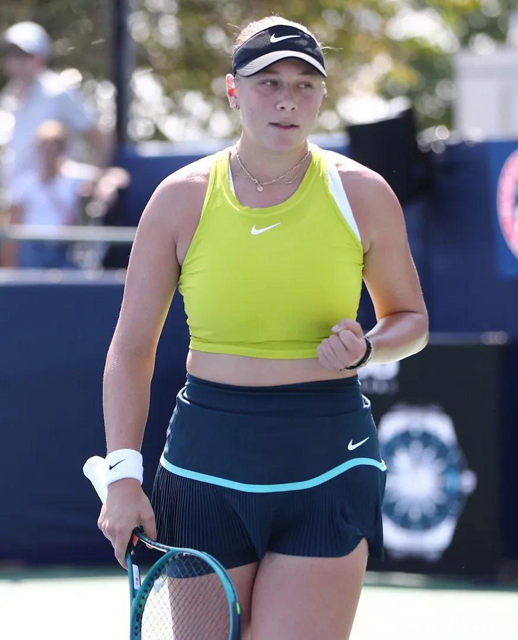 下大肆投资 下大肆投资