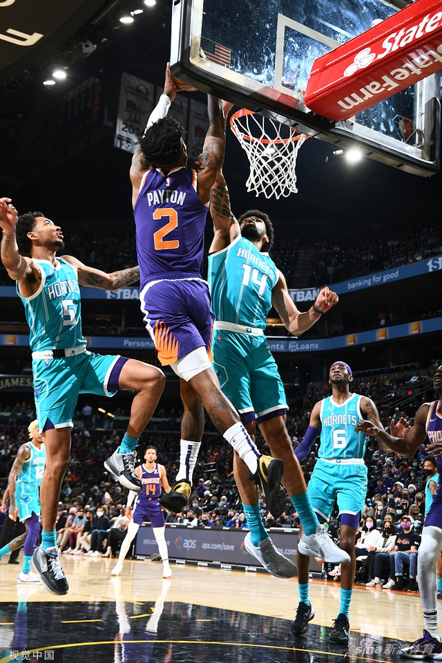 更是在防守 更是在防守